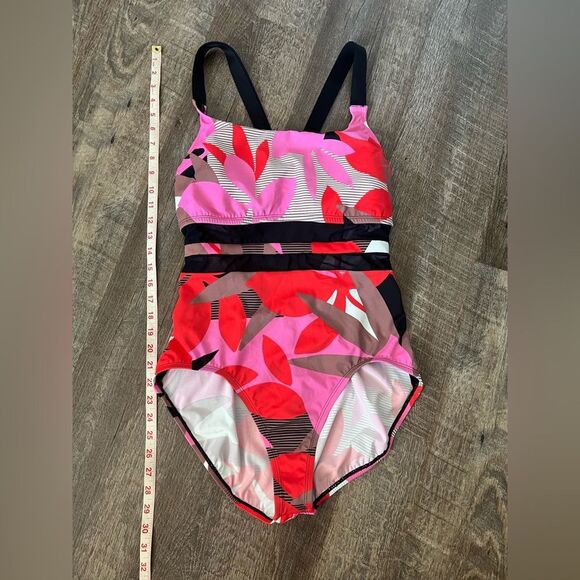 Nike Women's Jungle Floral V-Back One Piece Swimsuit- Size XL - Picture 11 of 12